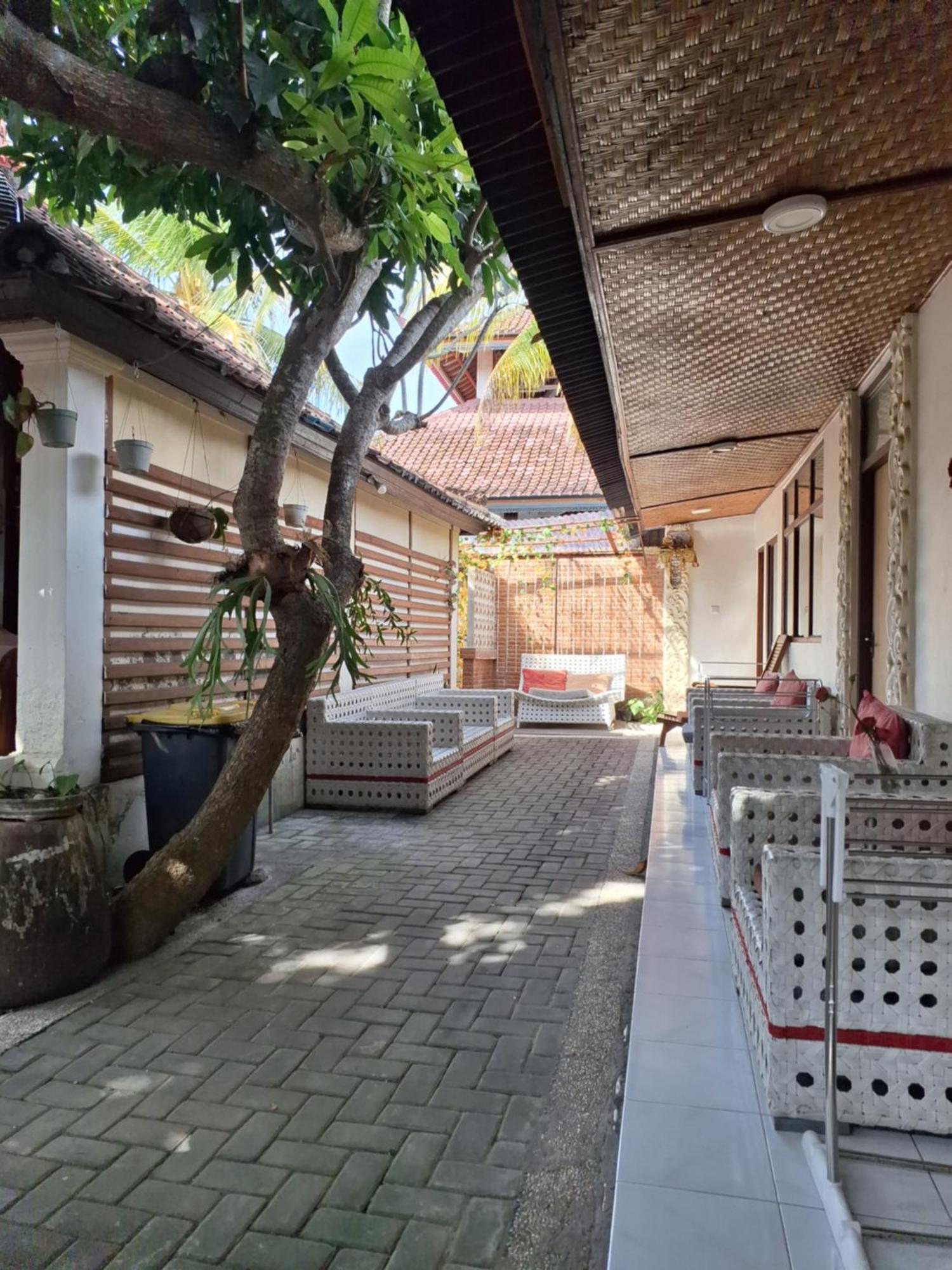 Griya Nusa Batununggul Extérieur photo